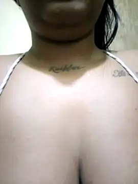 Zoe Renata online show from May 2026 07:27:01 AM