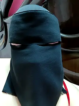 Warda Egy online show from March 2026 10:33:01 AM