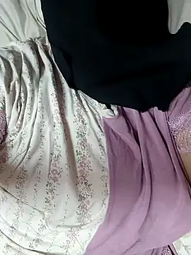 Warda Egy online show from April 2026 02:12:02 PM