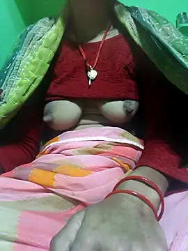 Komal4050 online show from February 2026 01:46:01 AM