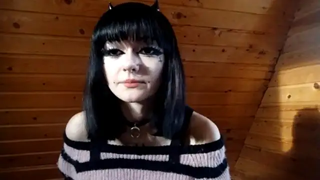 Snapshot of SmilingPatent chatting on February 2026 01:08:01 PM SmilingPatent online show from February 2026 01:08:01 PM