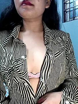 EliraMoon online show from February 2026 04:59:02 PM