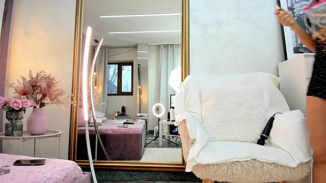 ElinaMoon  online show from February 2026 06:35:02 AM