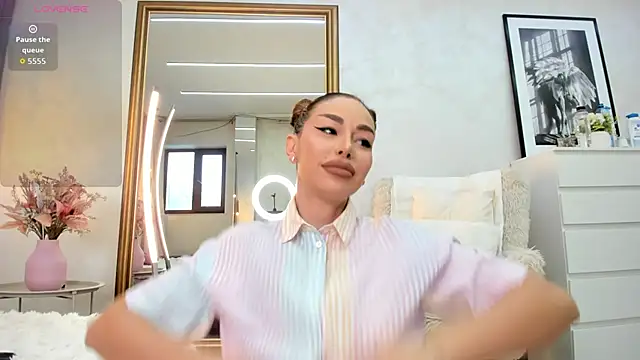 ElinaMoon  online show from February 2026 07:08:01 AM