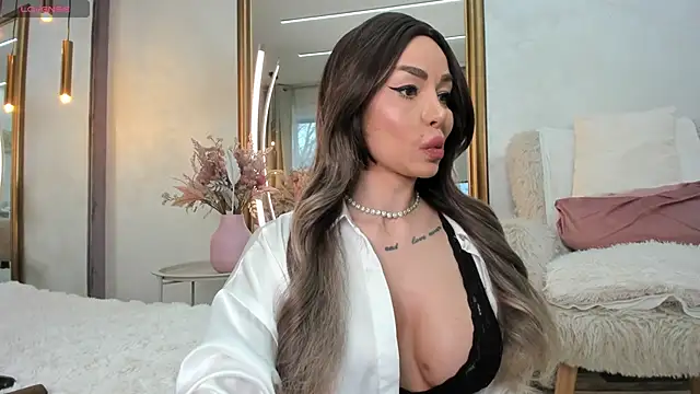 ElinaMoon  online show from February 2026 07:19:02 AM