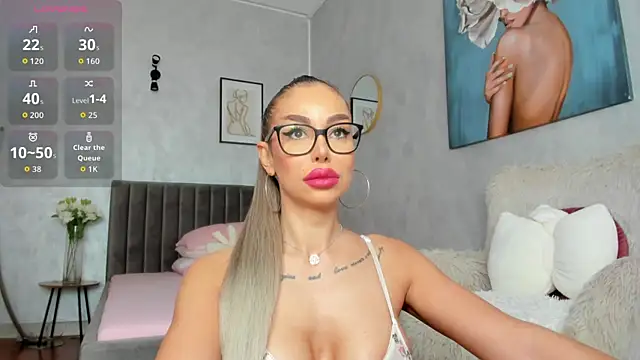 ElinaMoon  online show from April 2026 07:32:02 AM