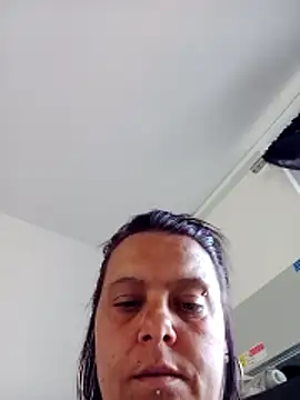 louisa36 online show from May 2026 09:29:02 AM
