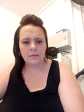 louisa36 online show from March 2026 10:27:02 PM