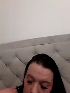 louisa36 online show from February 2026 10:09:02 PM