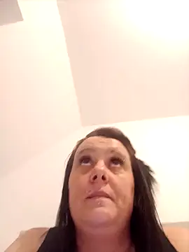 louisa36 online show from March 2026 11:05:01 PM