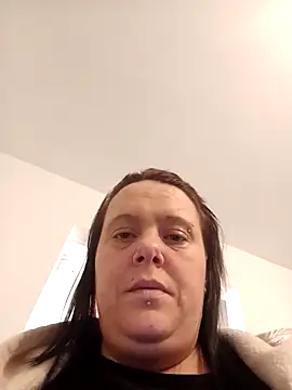 louisa36 online show from March 2026 11:10:01 PM