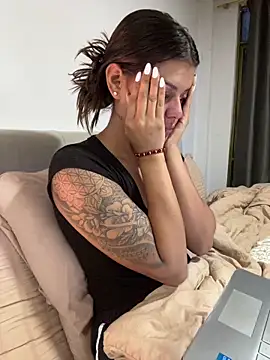 RachelWeisz  online show from May 2026 10:33:02 AM