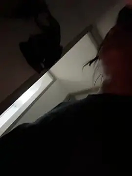 RachelWeisz  online show from April 2026 10:05:02 AM