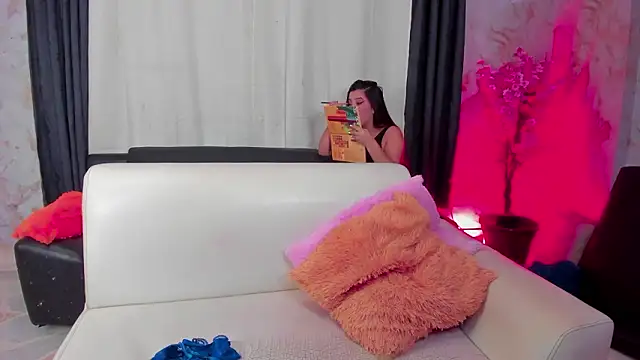 Love girlnew 1 online show from March 2026 10:21:02 AM