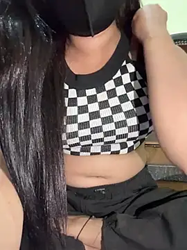 Snapshot of Cutedesigirl chatting on February 2026 05:13:02 PM Cutedesigirl online show from February 2026 05:13:02 PM