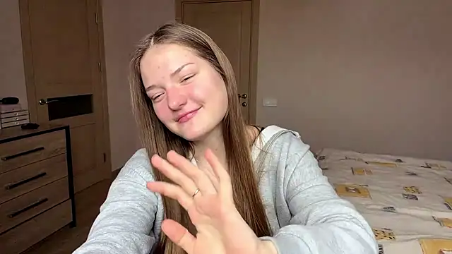 Snapshot of Milayouknow chatting on February 2026 09:19:01 AM Milayouknow online show from February 2026 09:19:01 AM