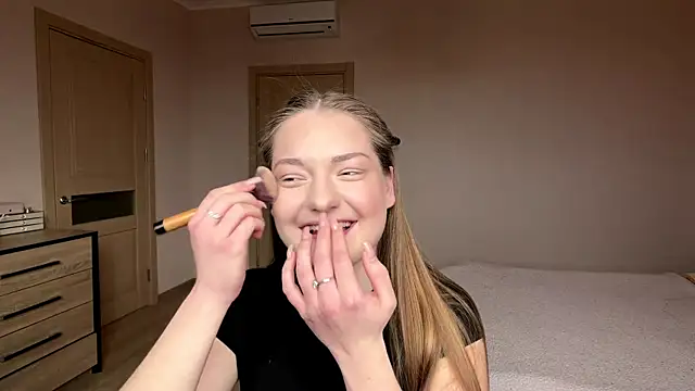 Milayouknow online show from April 2026 12:34:01 PM