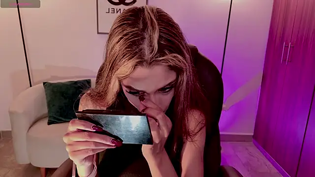 nix rave1 online show from April 2026 03:27:02 PM