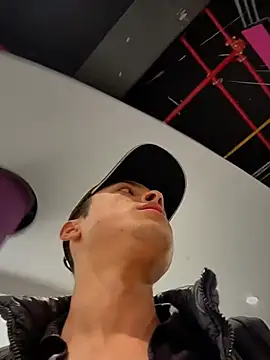 Snapshot of Eros_lee chatting on March 2026 04:30:02 PM Eros lee online show from March 2026 04:30:02 PM