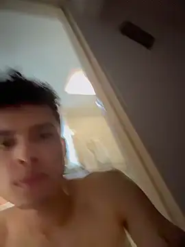 Snapshot of Eros_lee chatting on March 2026 04:23:01 PM Eros lee online show from March 2026 04:23:01 PM