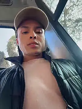 Snapshot of Eros_lee chatting on March 2026 08:47:01 PM Eros lee online show from March 2026 08:47:01 PM