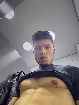 Snapshot of Eros_lee chatting on May 2026 12:36:01 AM Eros lee online show from May 2026 12:36:01 AM