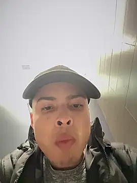 Snapshot of Eros_lee chatting on July 2026 08:46:02 PM Eros lee online show from July 2026 08:46:02 PM