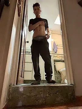 Eros lee online show from February 2026 06:08:01 PM