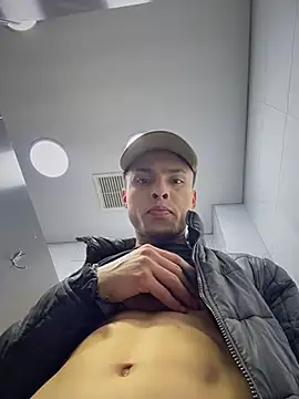 Snapshot of Eros_lee chatting on March 2026 06:36:01 PM Eros lee online show from March 2026 06:36:01 PM