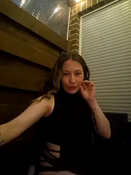 Lolahottele online show from June 2026 08:25:02 PM