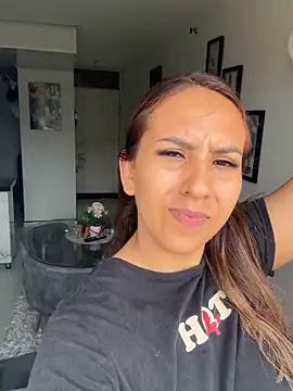 olivia velvett online show from March 2026 02:56:02 PM