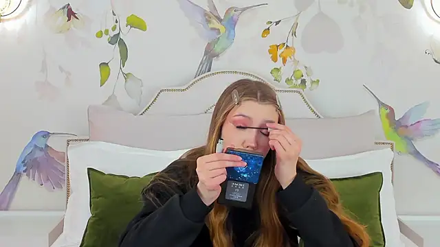 StacyHicks online show from March 2026 05:13:01 AM