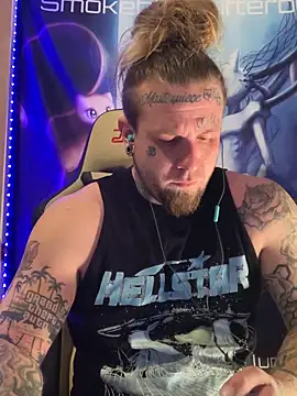 Smokebluntafterblunt online show from February 2026 04:23:01 AM