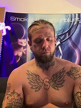 Smokebluntafterblunt online show from April 2026 03:20:01 AM