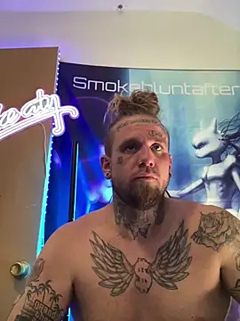 Snapshot of Smokebluntafterblunt chatting on March 2026 04:37:01 PM Smokebluntafterblunt online show from March 2026 04:37:01 PM