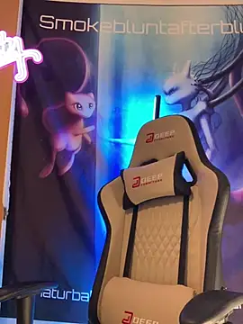 Snapshot of Smokebluntafterblunt chatting on March 2026 03:01:01 AM Smokebluntafterblunt online show from March 2026 03:01:01 AM