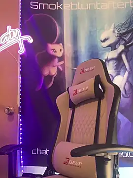 Smokebluntafterblunt online show from February 2026 01:38:01 AM