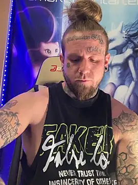 Smokebluntafterblunt online show from February 2026 03:27:01 AM