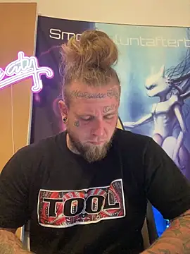 Snapshot of Smokebluntafterblunt chatting on June 2026 02:44:01 AM Smokebluntafterblunt online show from June 2026 02:44:01 AM