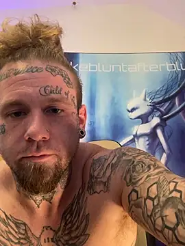 Smokebluntafterblunt online show from February 2026 03:56:02 PM