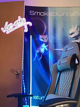 Snapshot of Smokebluntafterblunt chatting on March 2026 02:19:02 AM Smokebluntafterblunt online show from March 2026 02:19:02 AM