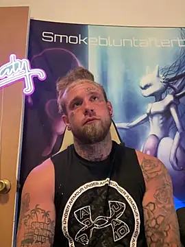 Snapshot of Smokebluntafterblunt chatting on June 2026 03:13:01 AM Smokebluntafterblunt online show from June 2026 03:13:01 AM