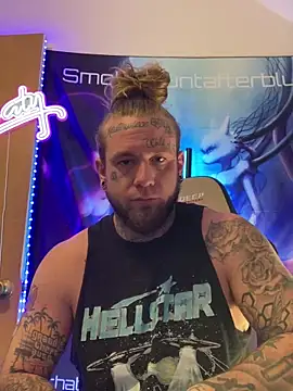 Snapshot of Smokebluntafterblunt chatting on March 2026 02:07:01 PM Smokebluntafterblunt online show from March 2026 02:07:01 PM