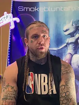 Snapshot of Smokebluntafterblunt chatting on April 2026 01:37:01 PM Smokebluntafterblunt online show from April 2026 01:37:01 PM