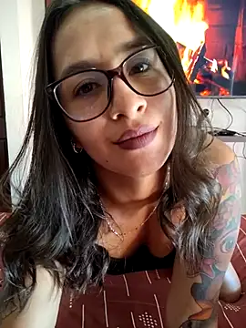 Paola andrade online show from February 2026 01:43:01 PM