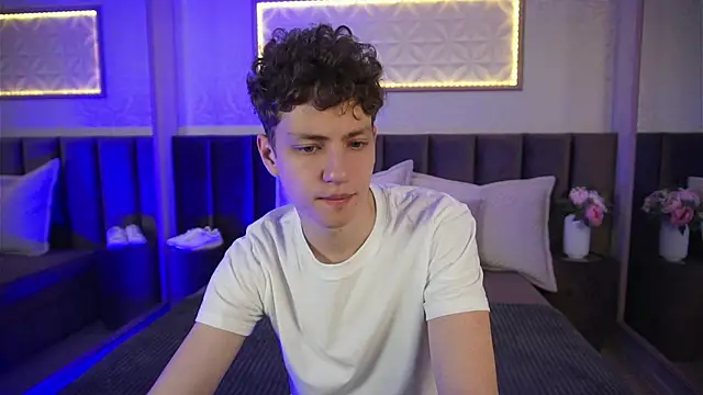 StefanBev online show from March 2026 08:21:02 PM