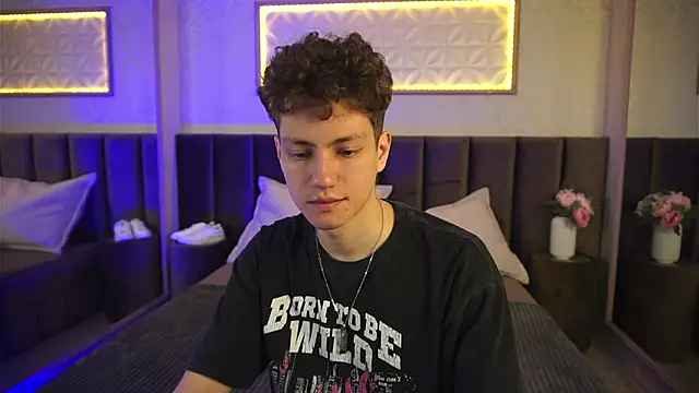 StefanBev online show from March 2026 08:02:02 PM