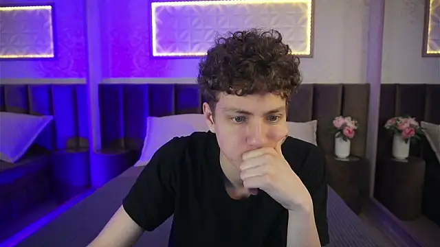 StefanBev online show from April 2026 08:09:02 PM