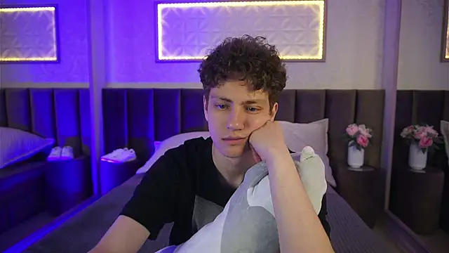 StefanBev online show from April 2026 09:39:33 PM