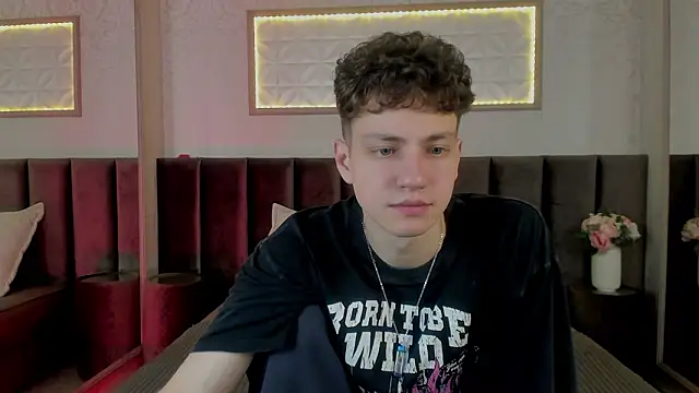 StefanBev online show from March 2026 07:42:01 PM